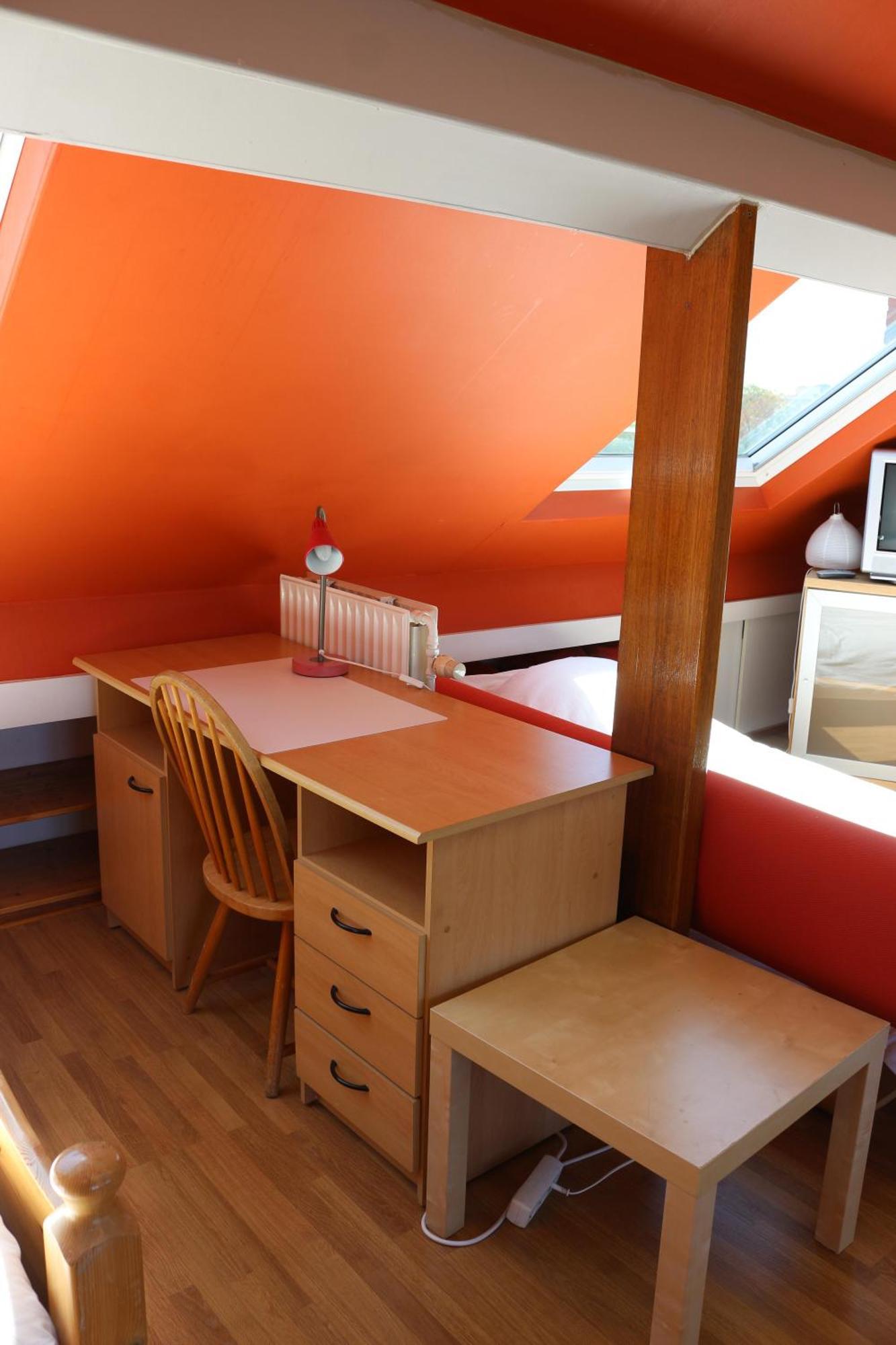 Brussels Bnb Hotel Room photo